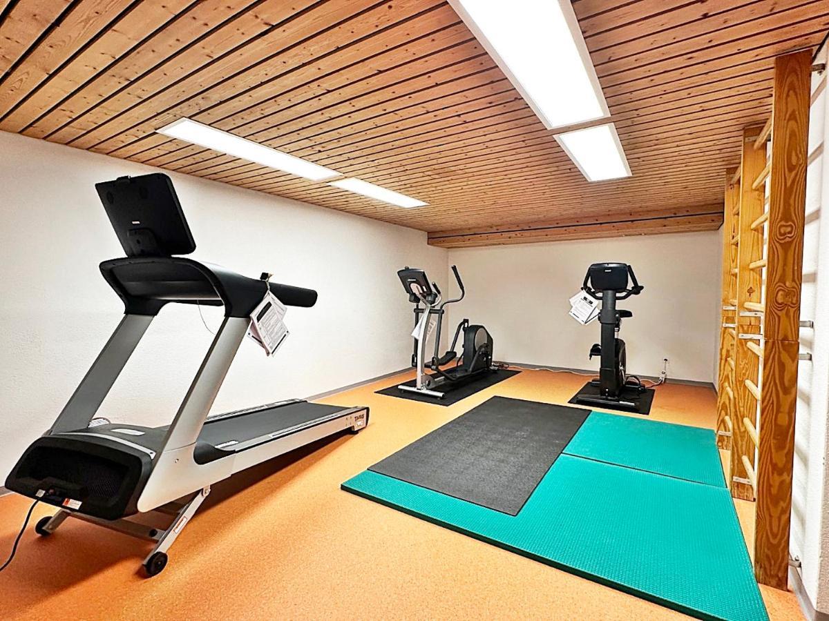 Kleines Juwel, Zentral, Mit Garage Und Pool - Cb102 Apartman St. Moritz Kültér fotó