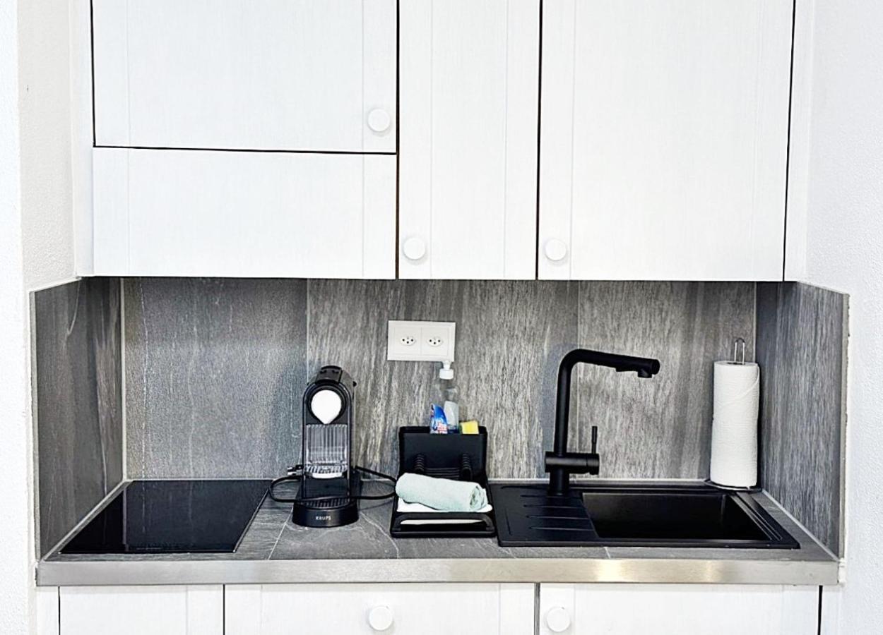 Kleines Juwel, Zentral, Mit Garage Und Pool - Cb102 Apartman St. Moritz Kültér fotó